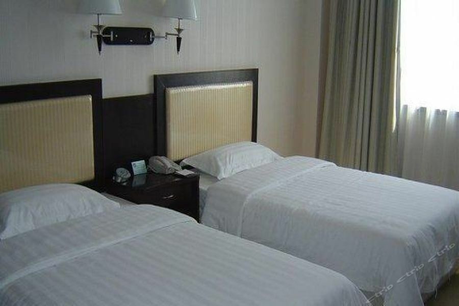 June Hotel Changchun Exteriör bild