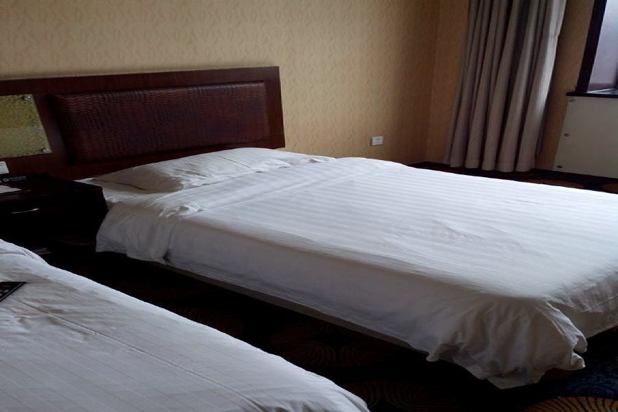June Hotel Changchun Exteriör bild